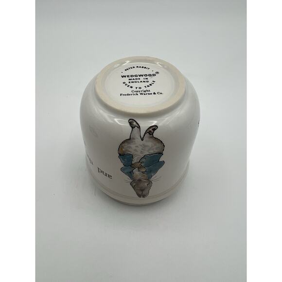 Wedgwood 1993 Peter Rabbit Egg Coddler The Beatrix Potter Collection England - Picture 8 of 11